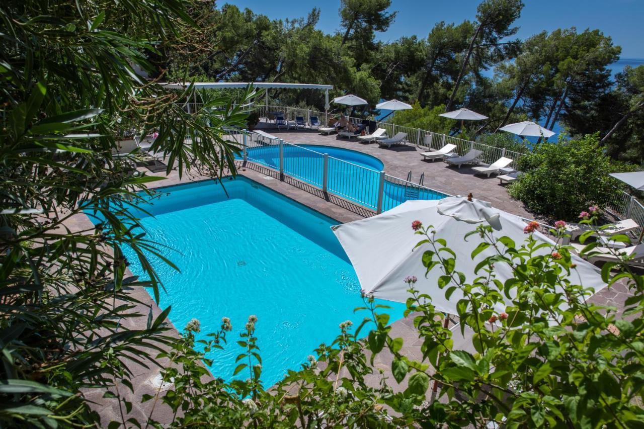 Hotel Villa Delle Meraviglie マラテーア エクステリア 写真