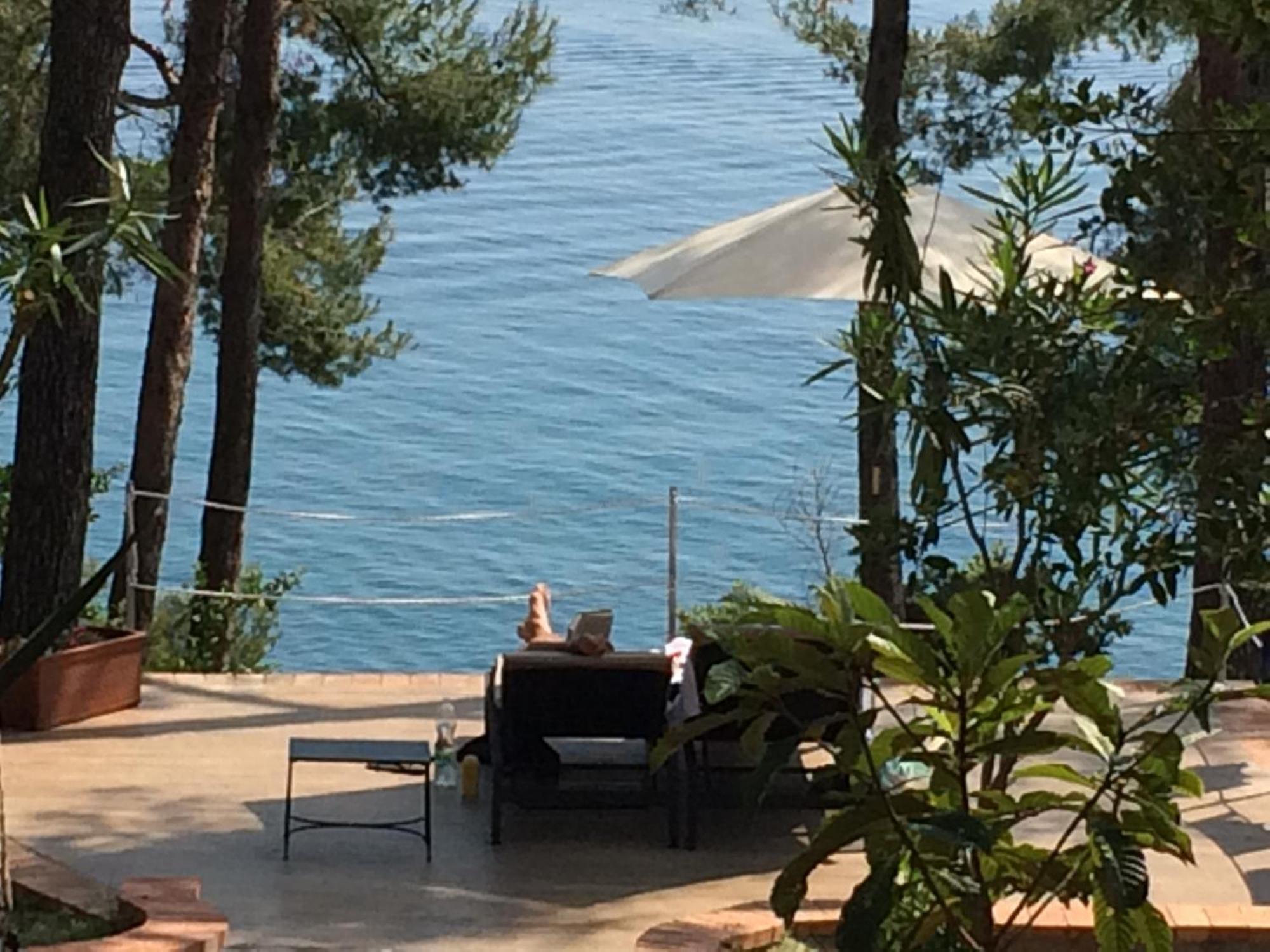Hotel Villa Delle Meraviglie マラテーア エクステリア 写真