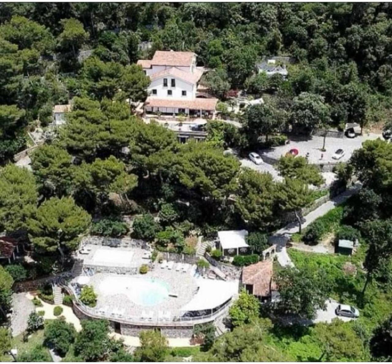 Hotel Villa Delle Meraviglie マラテーア エクステリア 写真